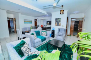 Breezy 3 br with 4 beds next to beach